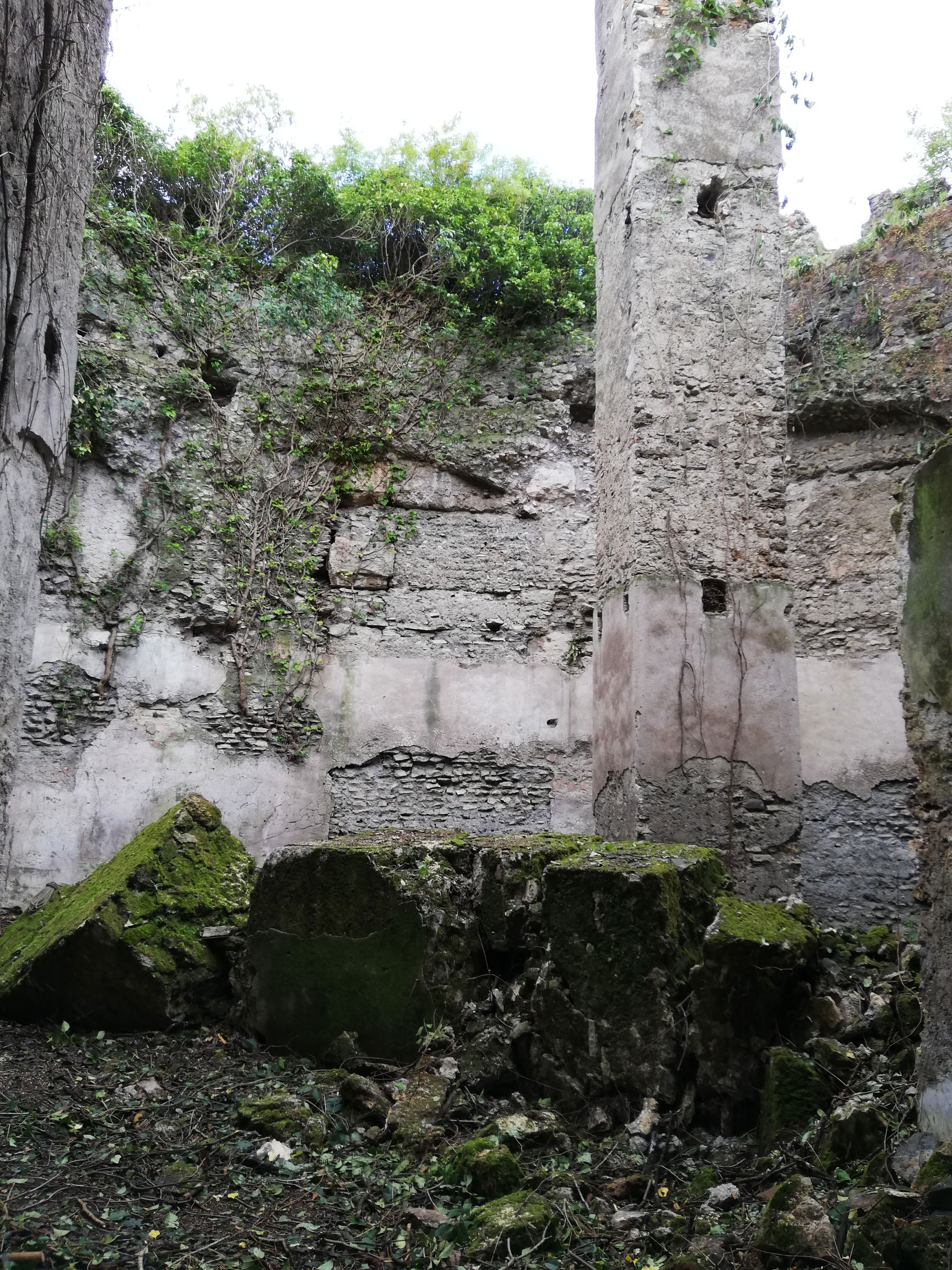 fratelli navarra restauro mausoleo dei plautii tivoli prima